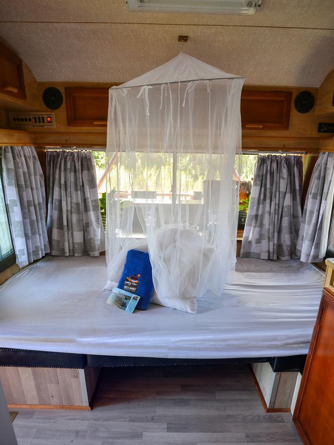 Addo Park House Boat - Maggie May Colchester Esterno foto